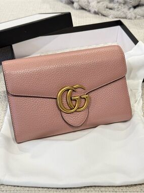 Gucci Marmont Dusty Rose Leather wallet on chain Bag